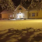 게스트하우스 Kuelalistemaja Kukruse Residents 4*