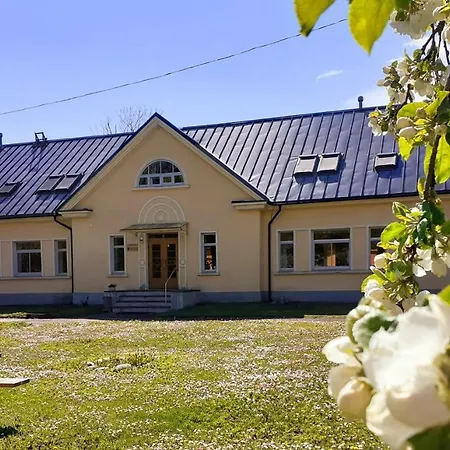 Kuelalistemaja Kukruse Residents 4*