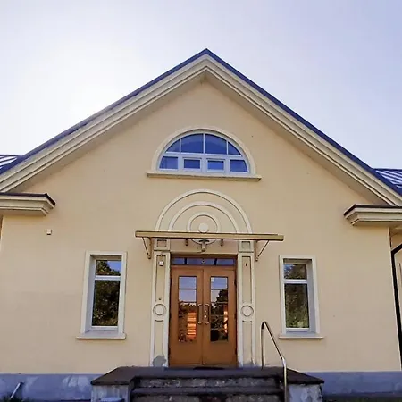 Kuelalistemaja Kukruse Residents 4* Kohtla-Järve