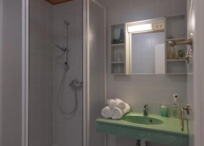 Gasthuis Kuelalistemaja Kukruse Residents Kohtla-Järve