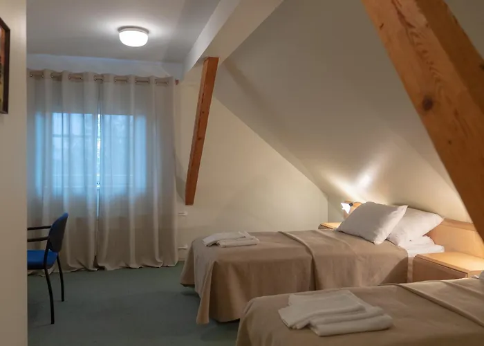 Kuelalistemaja Kukruse Residents